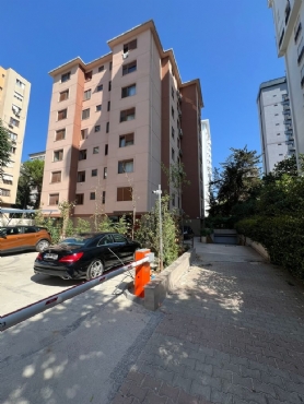 Emek Apartmanı - Erenköy